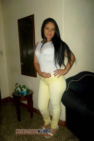 156380 - Nereida Maria Age: 55 - Colombia