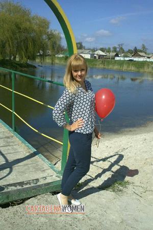 157086 - Ekaterina Age: 40 - Ukraine