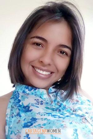 181818 - Camila Age: 32 - Colombia