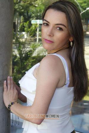 184780 - Lina Age: 48 - Colombia