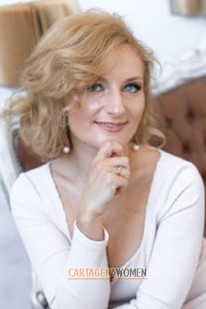 196929 - Anna Age: 42 - Ukraine
