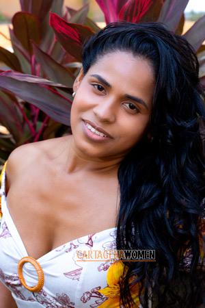 207684 - Eliana Age: 36 - Colombia