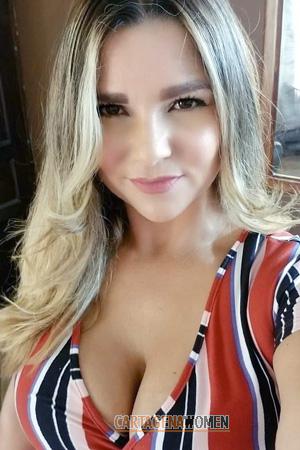 209635 - Maribel Age: 48 - Costa Rica