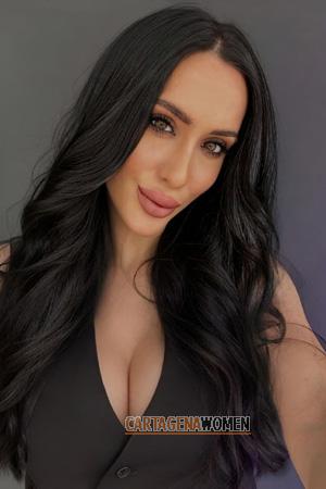 210643 - Halyna Age: 32 - Ukraine