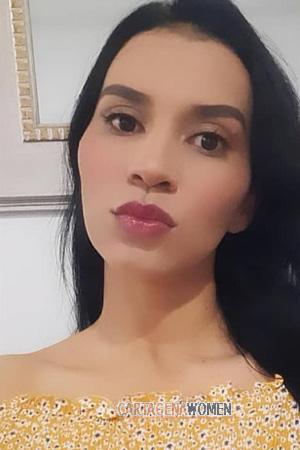211846 - Yaneth Age: 34 - Colombia
