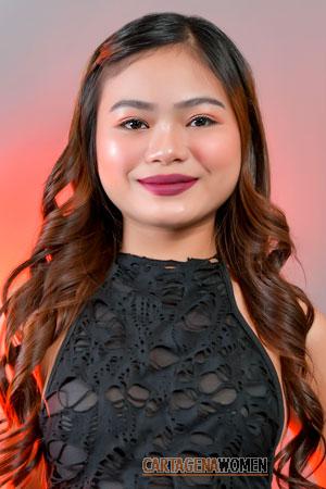 223852 - Jeramae Age: 20 - Philippines
